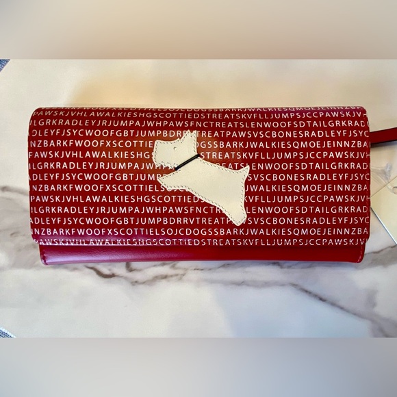 NWT Radley London Large Bright Red Leather Wallet Scotty Dog White Text Dust Bag - Picture 3 of 13